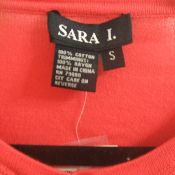 SARA I. RUFFLE FRONT SWEATER SZ S NWT - Picture 4 of 4